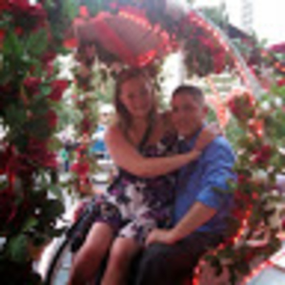 Meet your Posher, Erin - Picture 1 of 1